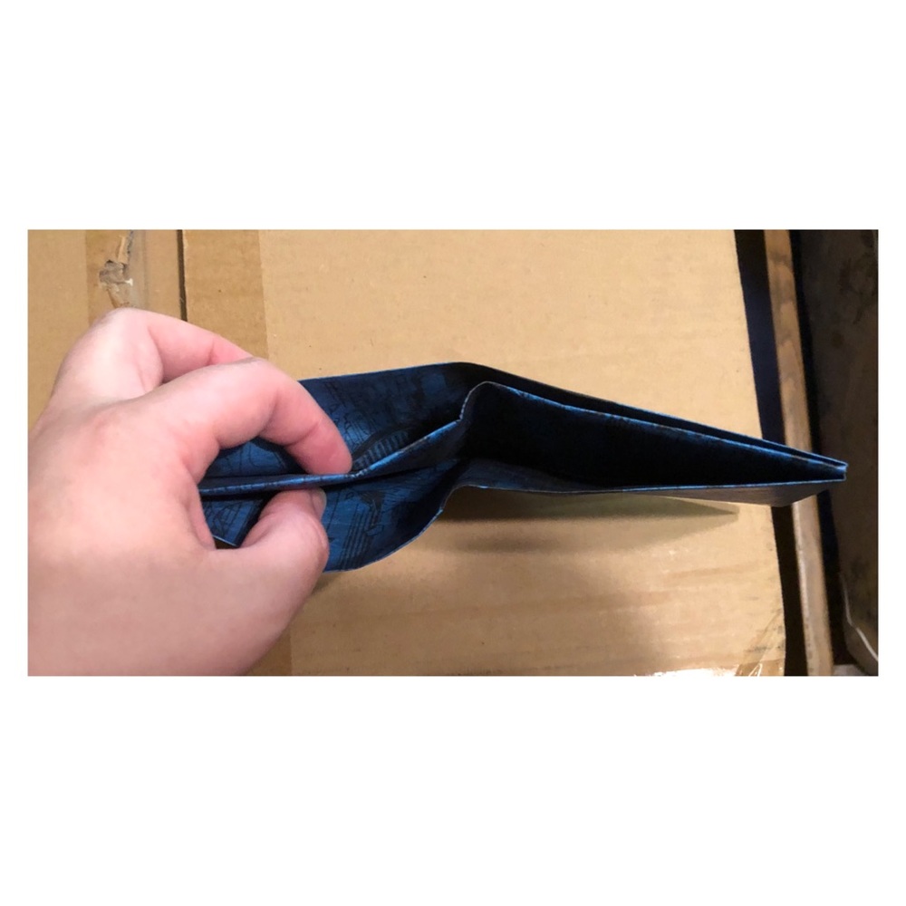 Batman Wallet - Picture 3 of 4